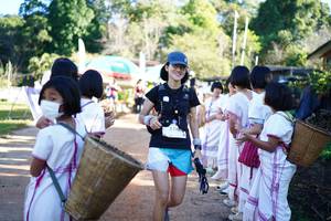 BIB: 320
                            <button type="button" onclick="openModal(19030206)" class="btn btn-primary btn-sm float-right btn-popup" data-toggle="modal" data-target=".modal-high-quality">
                        <i class="fas fa-shopping-cart"></i> Add to Cart
                    </button>
                                            <button type="button" onclick="isThisMe(19030206, true)" class="btn btn-success btn-sm float-right btn-popup btn-isme hidden" data-toggle="tooltip" data-placement="bottom" title="นี่คือรูปของคุณใช่ไหม คลิกที่นี่เพื่อเอาเข้าอัลบั้ม">
                        <i class="fas fa-plus"></i> Add to album
                    </button>
                    <button type="button" onclick="isThisMe(19030206, false)" class="btn btn-warning btn-sm float-right btn-popup btn-isnotme hidden">
                        <i class="fas fa-ban"></i> Remove from album
                    </button>